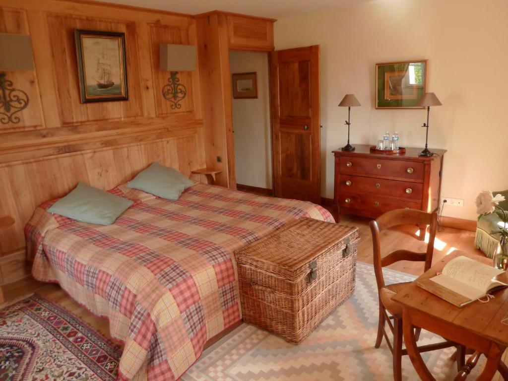 Chambres D'Hotes Du Hameau Les Brunes Bozouls Zimmer foto